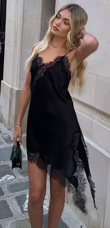 Robe nuisette en dentelle